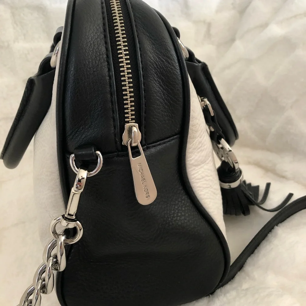 Michael Kors Black White Pebbled Leather Medium Knox Tassel Satchel. - Picture 8 of 15